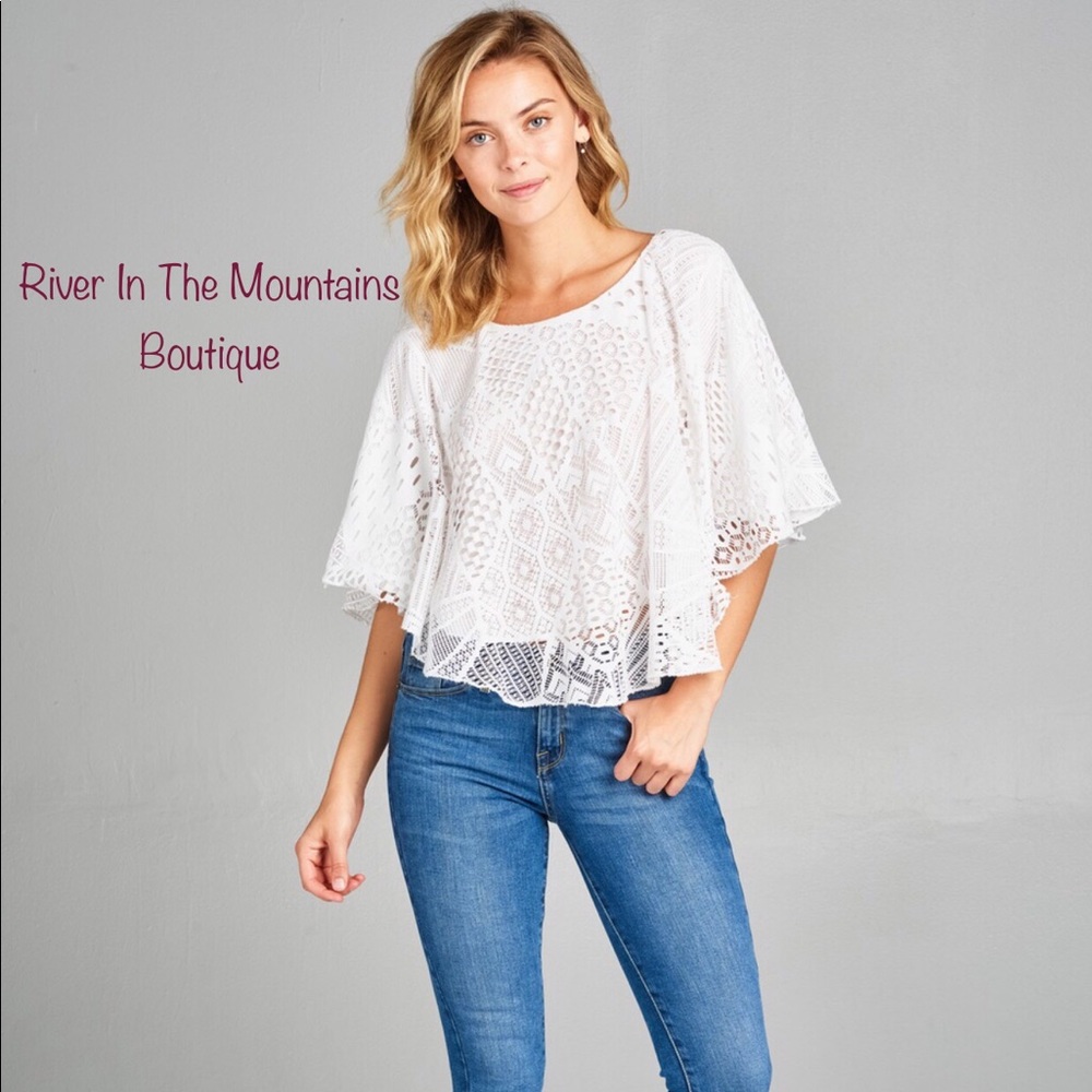 🥳HP🥳NWT!Beautiful 3/4 Sleeve Crochet Top! Size“Medium” - Picture 1 of 4